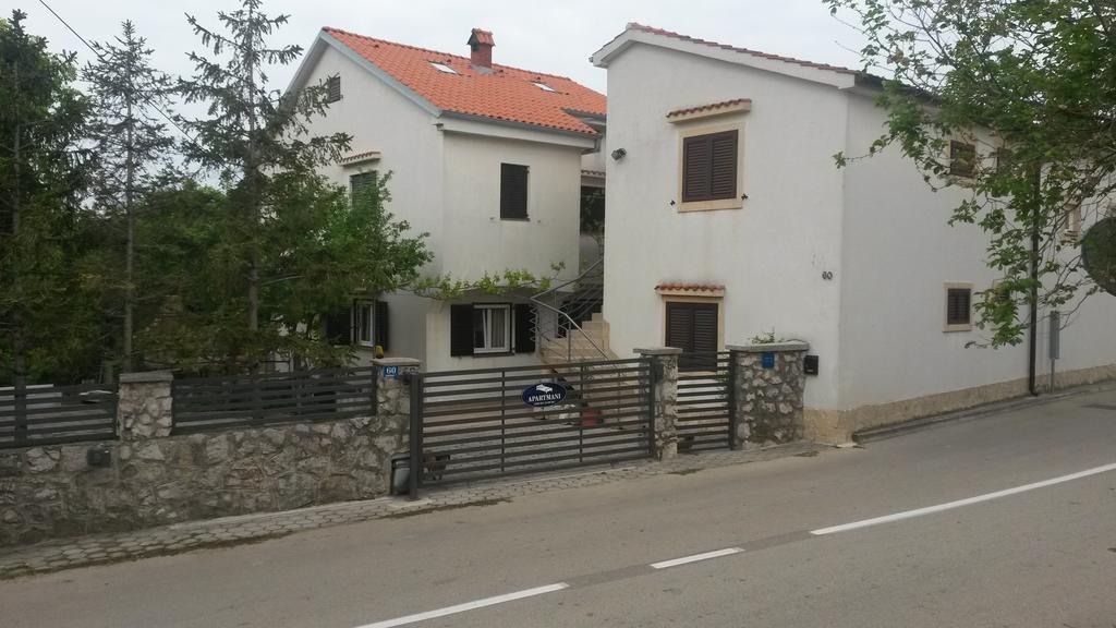 Apartmani Bozic-Omišalj Exterior foto